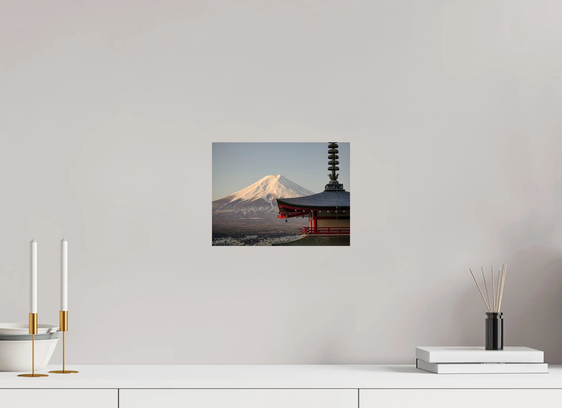 28 x 21 cm, Tirage Photo Photo du Japon: Mont Fuji et pagode Chureito - Lever de soleil hivernal